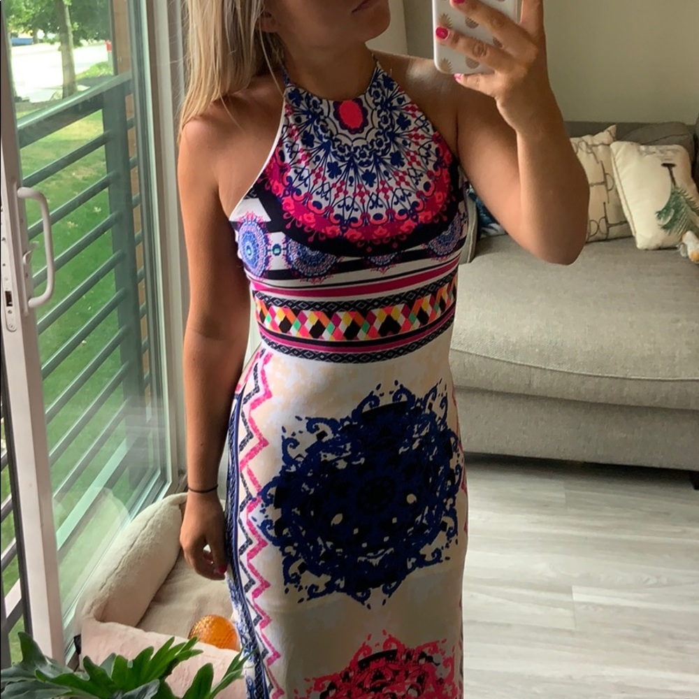 Special patterned maxi dress